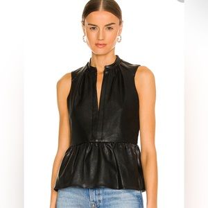 Amanda Uprichard Riley top like new